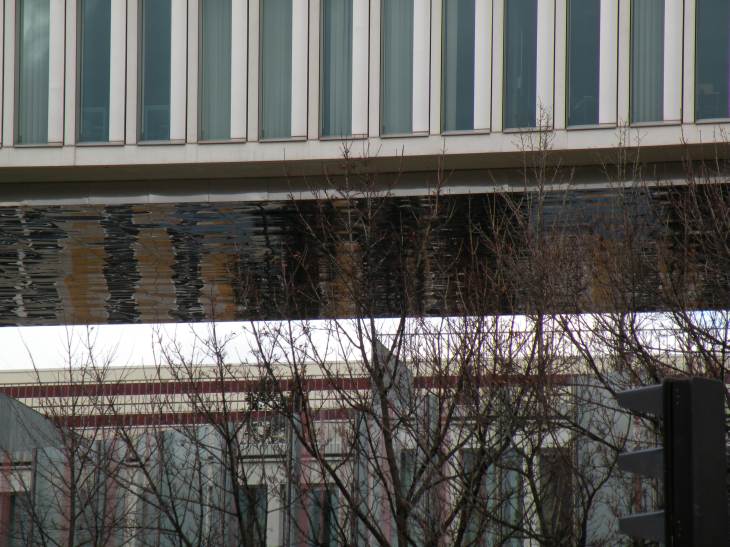  reflets sur plafond d'immeuble, bd Raspail